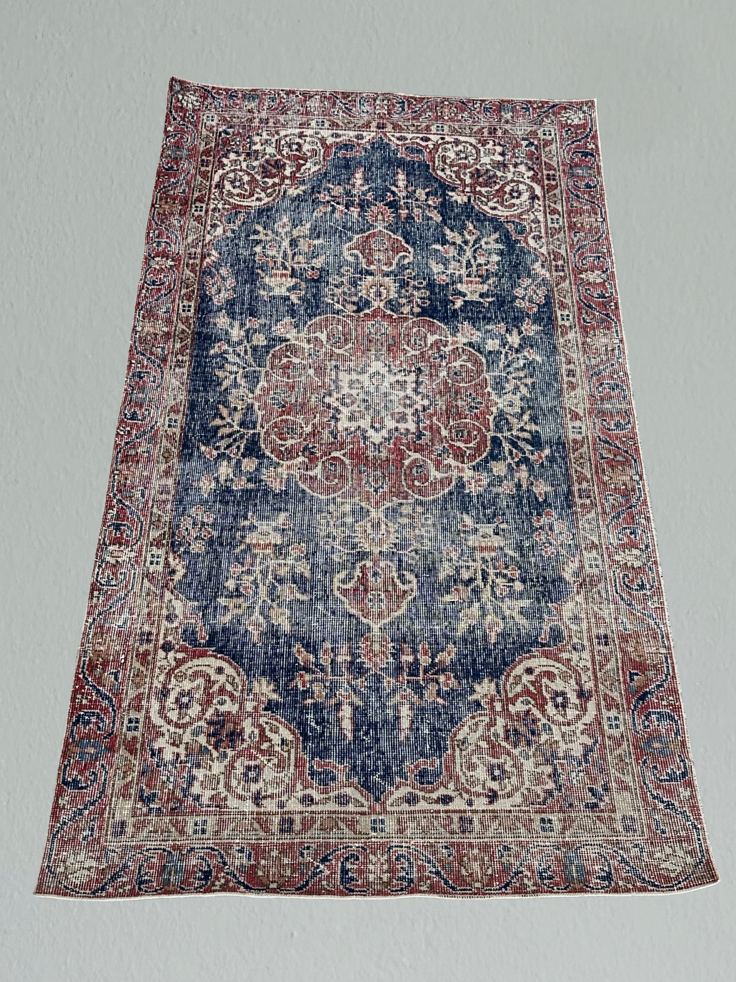 Red & Navy Vintage Handwoven Wool Rug – 109.5x202.5 cm (43.1"x79.7") – Faded Central Medallion Design – Turkish Rug for Living Room or Hallway